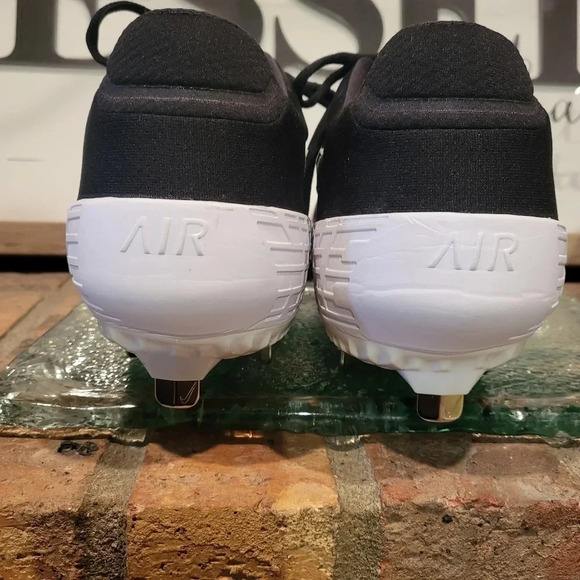 Nike Alpha Huarache Elite 2 Low Softball Metal Cleats #AJ7732-001 - Picture 4 of 11